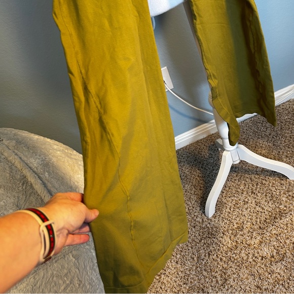 Free People FP MOVEMENT Good Karma Flare Leggings Yoga Pants in Army Green M/L - Picture 6 of 7